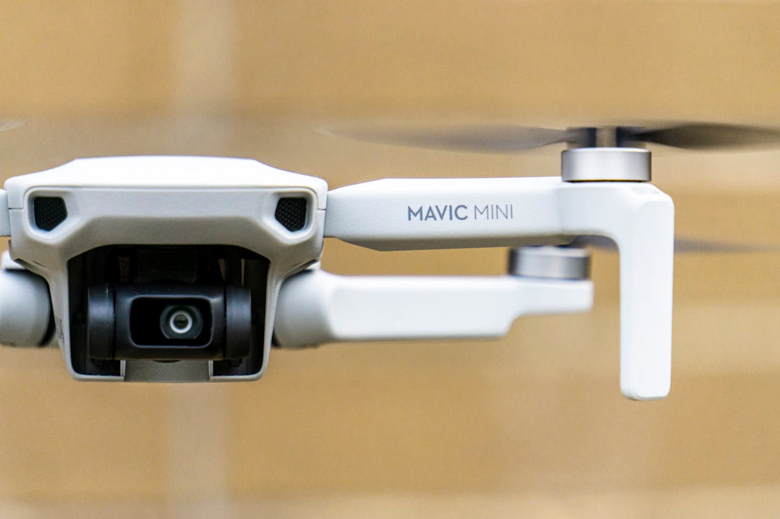 Drone DJI voando